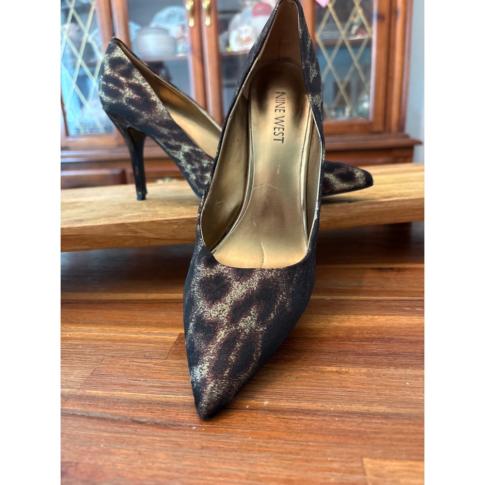 Nine West Pumps Womens 8M Gold Leopard Good Metallic Pointed Toe Stiletto Heels